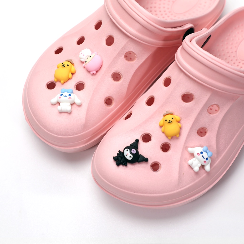 ภาพหน้าปกสินค้าCrocs Jibbitz Sanrio Melody จี้รูปรองเท้า DIY จากร้าน bulongjier.th บน Shopee