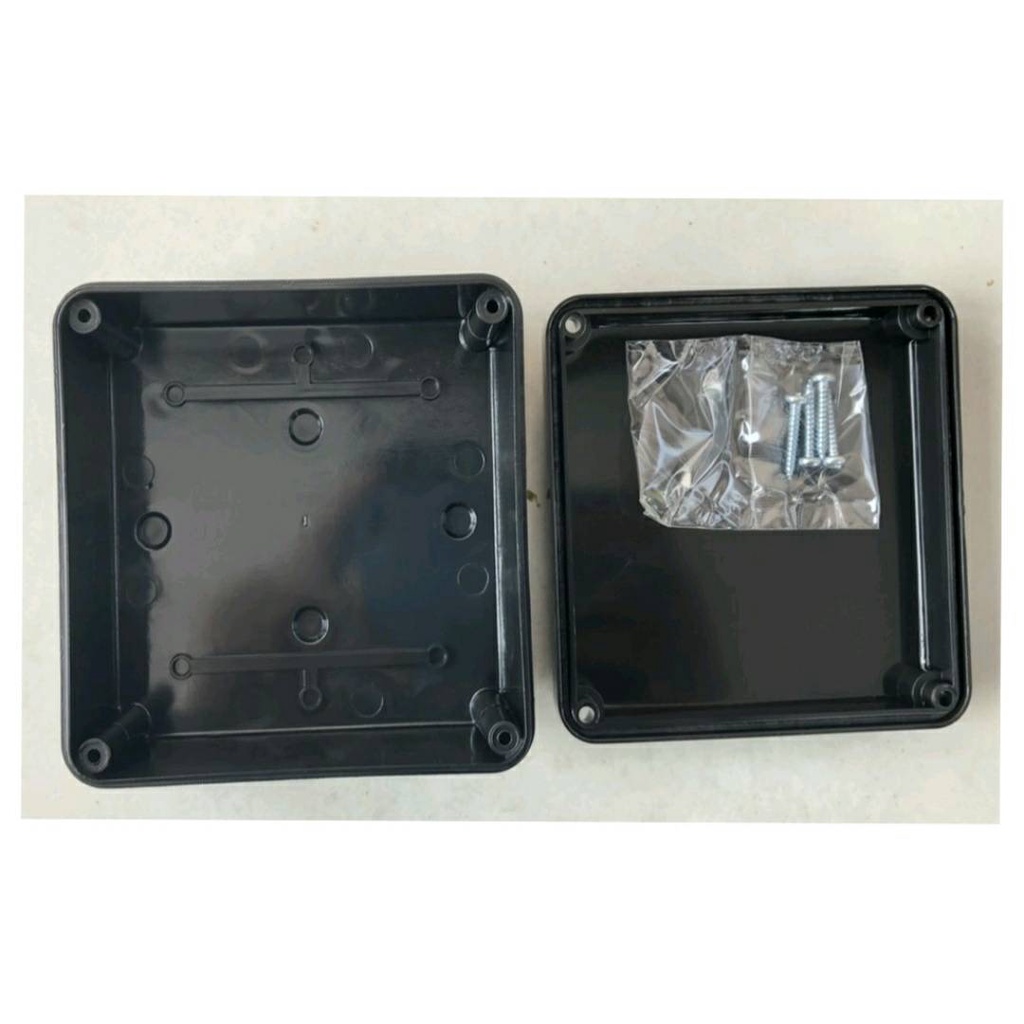 กล่องกันน้ำ-4x4-สีดำ-จากโรงงาน-กล่องกันน้ำ4x4สีขาว-กล่อง