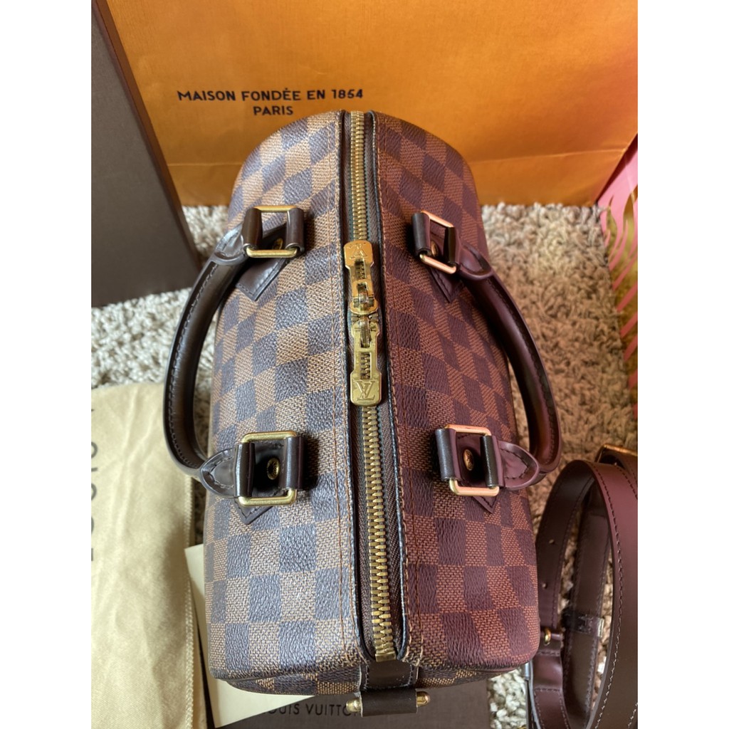 used-like-new-lv-speedy-ban-25-dc15