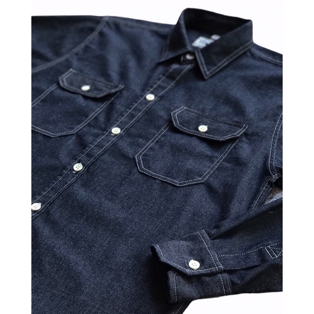 denim-long-sleeve-shirt-with-double-pockets-เสื้อเชิ้ตยีนส์แขนยาว