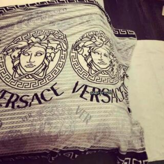 ผ้าห่มVersace