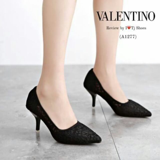 รองเท้าคัชชู-style-valentino