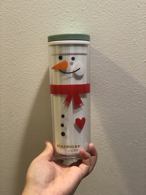 starbucks-christmas-2018