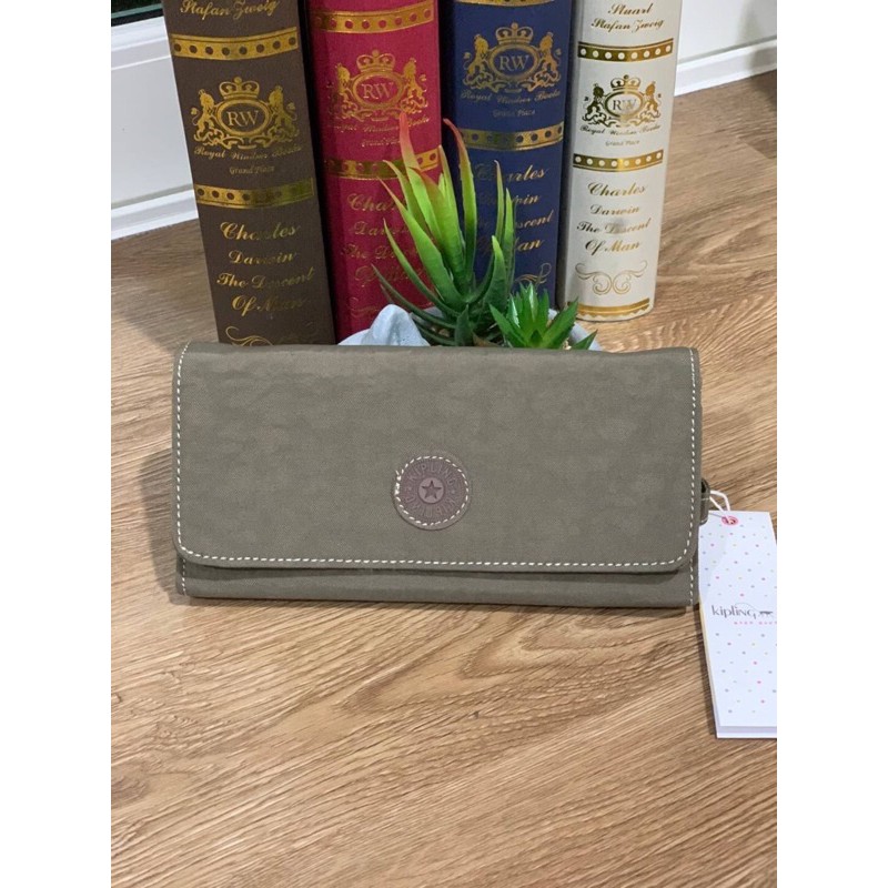 kipling-brownie-long-tri-fold-wallets-กระเป๋าสตางค์