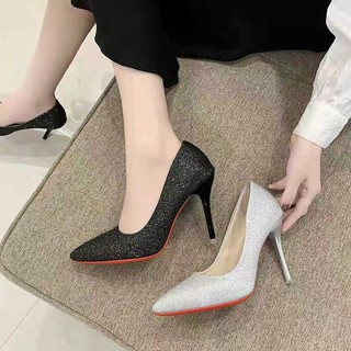 ภาพหน้าปกสินค้าHot sale!!!รองเท้าส้นเข็ม ส้นสูง รองเท้าส้นสูงไซส์ใหญ่ รองเท้าส้นสูงผู้หญิง ไซด์ 40-45 ที่เกี่ยวข้อง