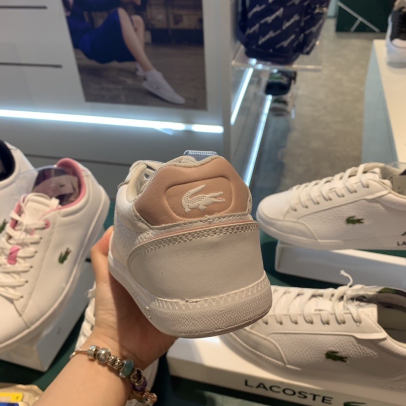 lacoste-100-ของผู้หญิง-sz-36-40eur-รุ่นจรเข้นูนหนังลาย-ของแท้-จากช็อป-หนังแท้นะคะ-มีป้ายและกล่องครบ-สวยคอนเฟิร์ม