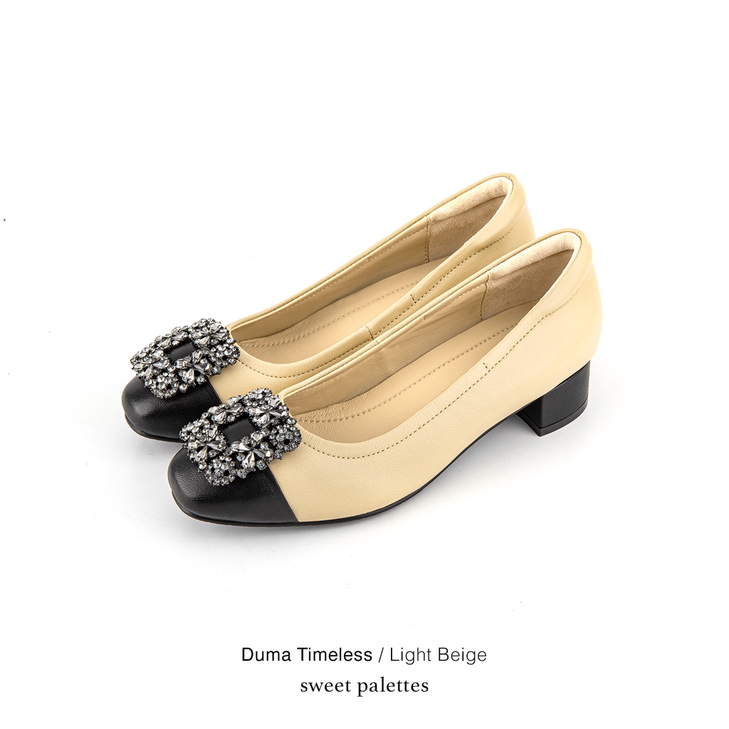 ภาพหน้าปกสินค้าSweet Palettes รองเท้าหนังแกะ Duma Glow Timeless Light Beige