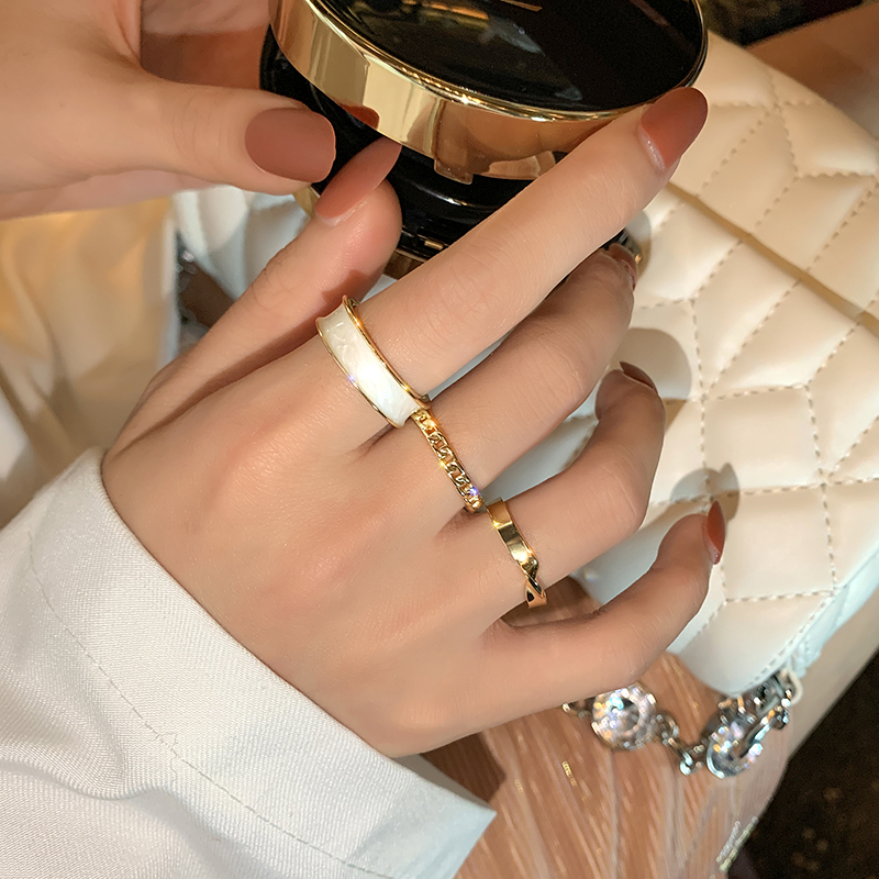 ภาพหน้าปกสินค้าชุดแหวนสวมนิ้ว สไตล์เกาหลี สำหรับผู้หญิง 3 ชิ้น