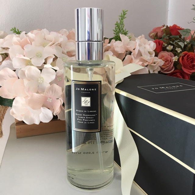 Jo Malone London Acqua di Limone Scent Surround™ Linen Spray 175ml  สเปรย์ฉีดผ้าเพื่อความสดชื่น