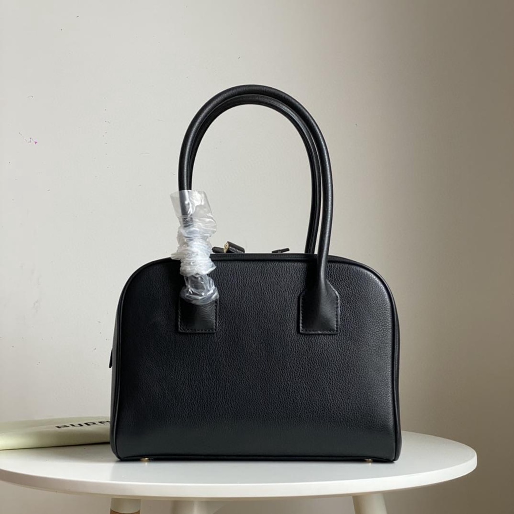 bur-womans-solid-portable-bowling-bag-trendy-shoulder-bag-handbag-with-adorned-leather-tag