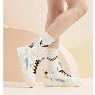 ภาพขนาดย่อของสินค้าPre Order รองเท้าผ้าใบ Anta สุดน่ารัก แบรนด์ หวังอี้ป๋อ เป็นพรีเซ็นเตอร์