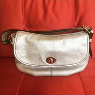 Coach Legacy Pebbled Silver F15170