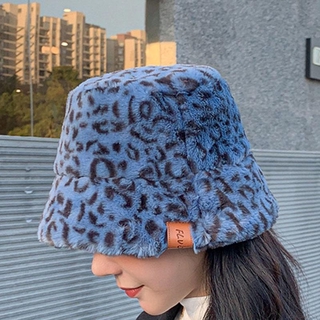 ภาพขนาดย่อของภาพหน้าปกสินค้าหมวกบักเก็ต ผ้ากํามะหยี่ ขนนิ่ม ลายเสือดาว ให้ความอบอุ่น สไตล์เกาหลี สําหรับผู้หญิง จากร้าน comeandbuy1.th บน Shopee ภาพที่ 2