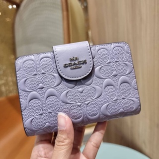 COACH C5896 MEDIUM CORNER ZIP WALLET IN SIGNATURE LEATHER