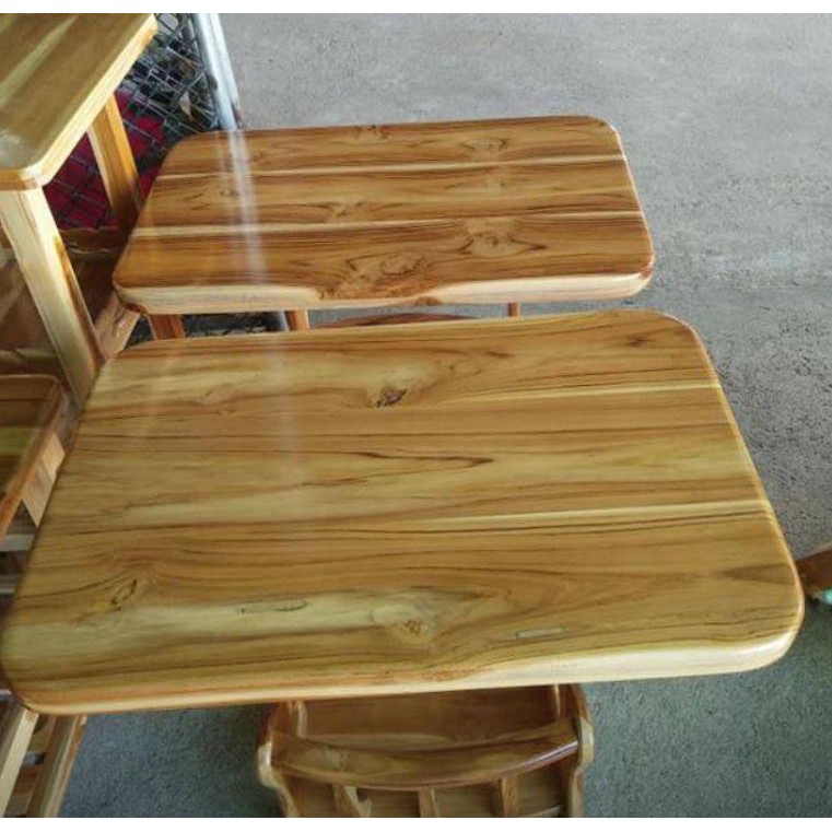 sukthongเเพร่-โต๊ะข้างเตียง-โซฟา-ไม้สักทอง-พร้อมชั้นวางของทรงกระเช้า-สีธรรมชาติลายเนื้อไม้เคลือบเงา