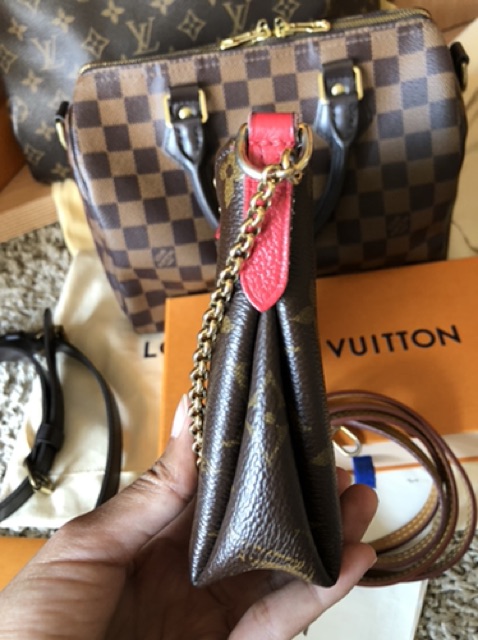 louis-vuitton-pallas-clutch-dc16