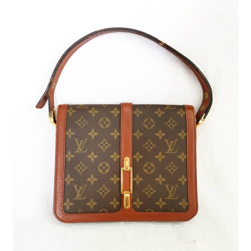 louis-vuitton-canvas-monogram-rond-point-brown