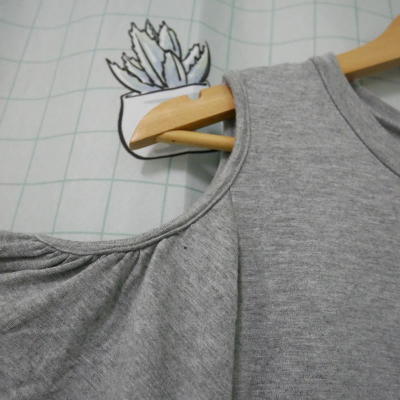เสื้อมือสองสภาพดี-ของแม่ค้าเอง-ไซส์-sml