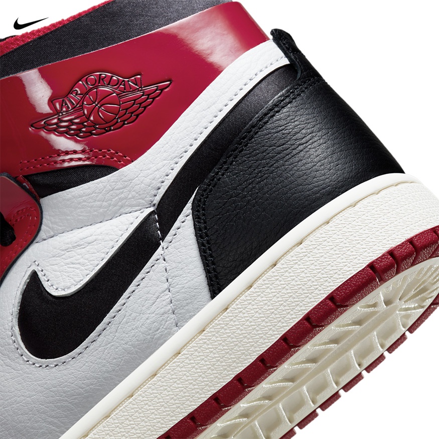 nike-air-jordan-1-high-zoom-air-cmft-patent-chicago-w