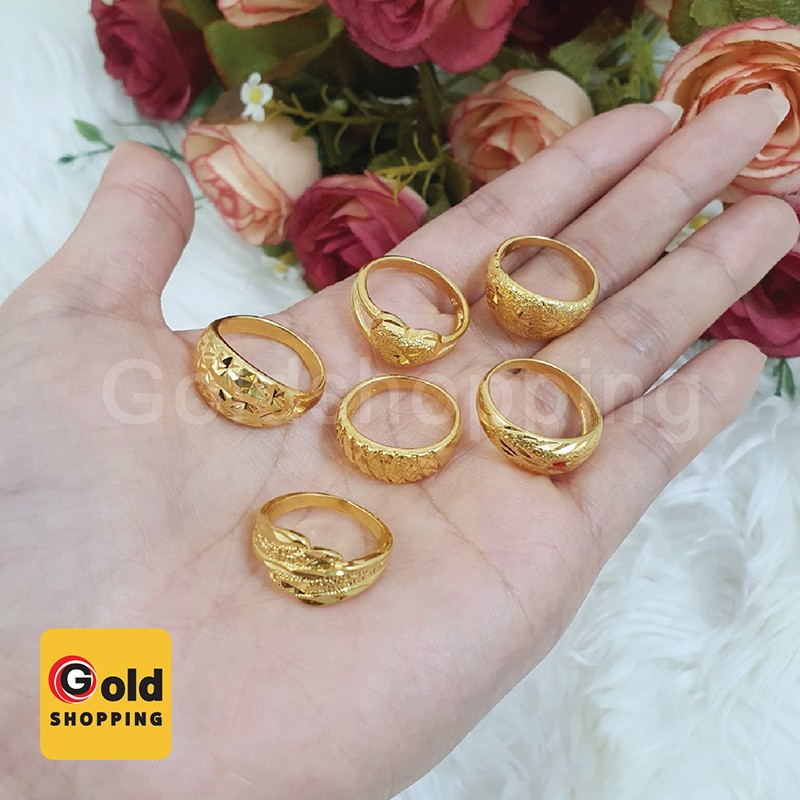 ภาพสินค้าแหวนทอง 1สลึง ใส่สวยมั่นใจ ใส่แทนแหวนทองแท้ได้  พร้อมส่งทันใจ แหวนทองเหลืองแท้ ชุบเศษทองแท้ ทองไมครอน จากร้าน grace_modern88 บน Shopee ภาพที่ 5