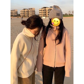 ภาพขนาดย่อสินค้าเสื้อกันหนาวไหมพรม เสื้อคลุมคาร์ดิแกน คอสูงน่ารัก เนื้อผ้าหนานุ่ม สไตส์เกาหลี รุ่น5961