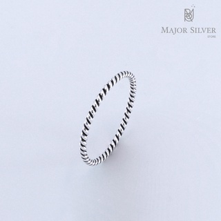 ภาพหน้าปกสินค้าแหวนลวด 0.8 มิล ปั่นเกลียว รมดำ / แหวนเงินแแท้ 92.5% เรียบๆ น่ารัก สไตล์เกาหลี แหวนเงินแท้ 100 Major silver  :  E-Tw-Ring0.8 ซึ่งคุณอาจชอบราคาและรีวิวของสินค้านี้