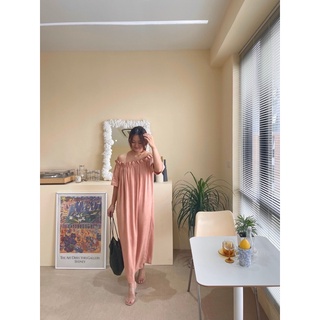 Charlotte Irony | Ruffle Linen Dress เดรสยาวเปิดไหล่มีระบาย มี3สี