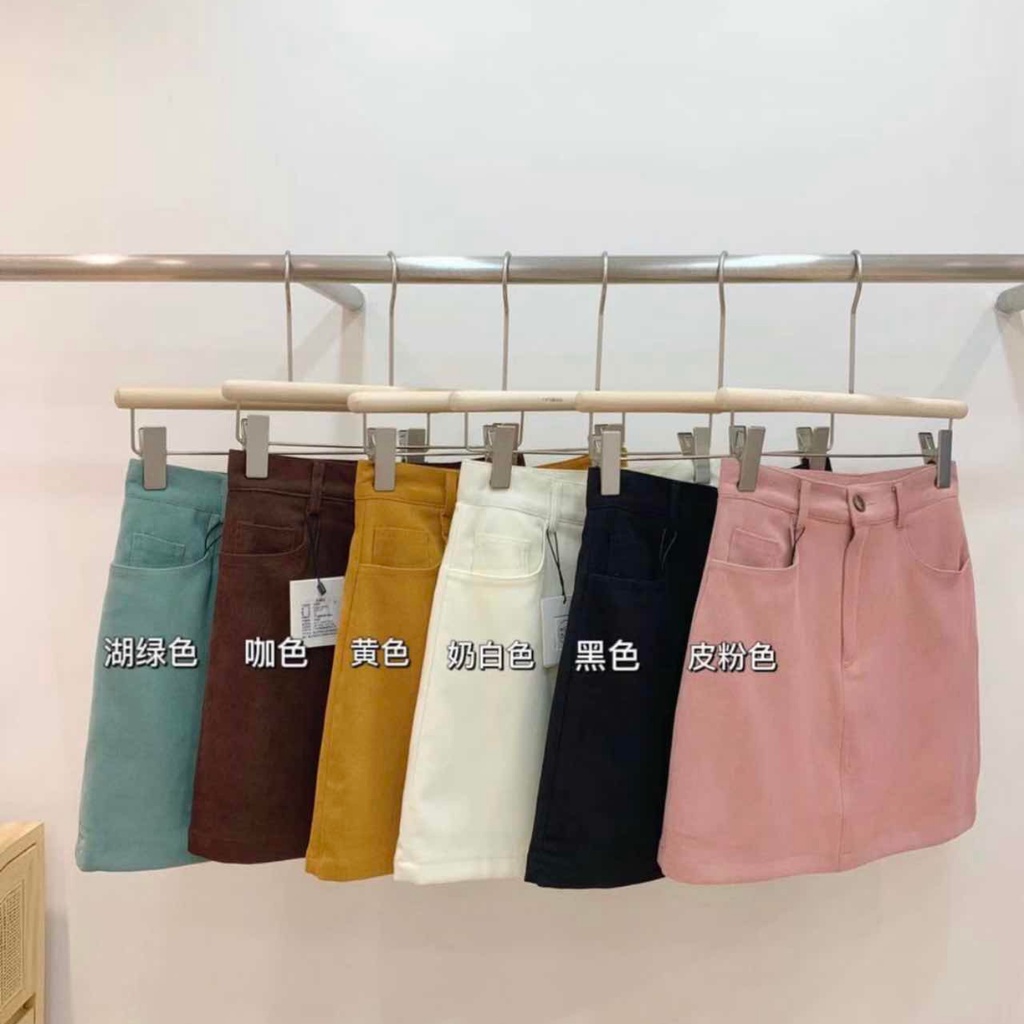 ภาพหน้าปกสินค้าchuuchop_พร้อมส่ง(C7559)  PREPPER mini skirts กระโปรงสั้นทรงเอสีพื้น มี6สี 3ขนาด จากร้าน chuuchop บน Shopee