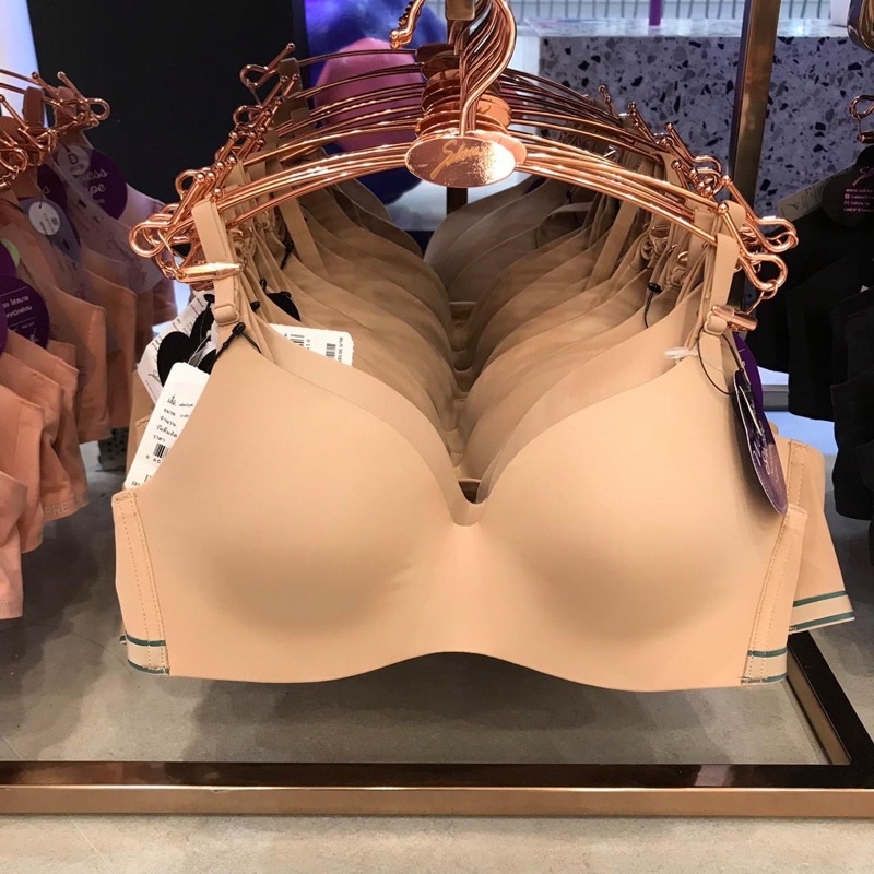 sabina-เสื้อชั้นในซาบีน่า-seamless-fit-invisible-wire-ไม่มีโครง-รุ่น-pretty-republic-รหัส-sbu8410