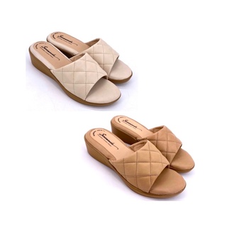 สินค้า Saramanda รุ่น 202025 รองเท้าแตะผู้หญิง แบบสวม หนังแกะ มี 4 เฉดสี โทน Neutral