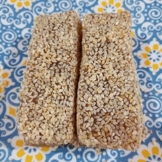 ขนมคอเป็ดงาขาว(กล่องละ10ชิ้น)