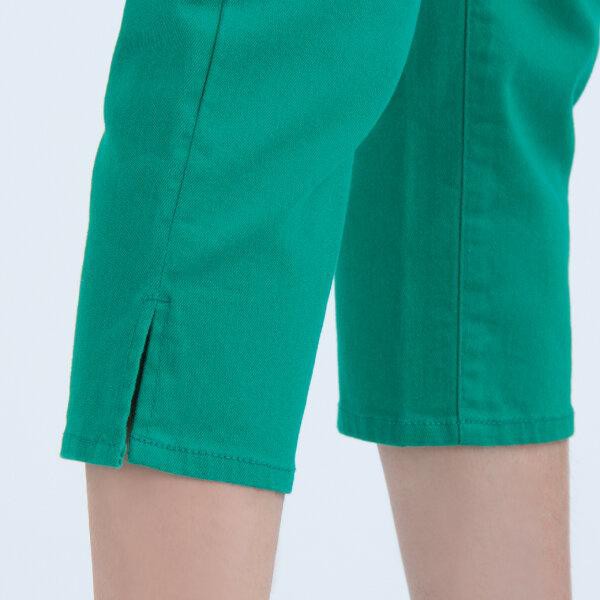 gsp-capri-easy-color-jeans-กางเกงจีเอสพี-กางเกงยีนส์ขายาวสามส่วน-ผ้ายีนส์-สีเขียว-pm15dr