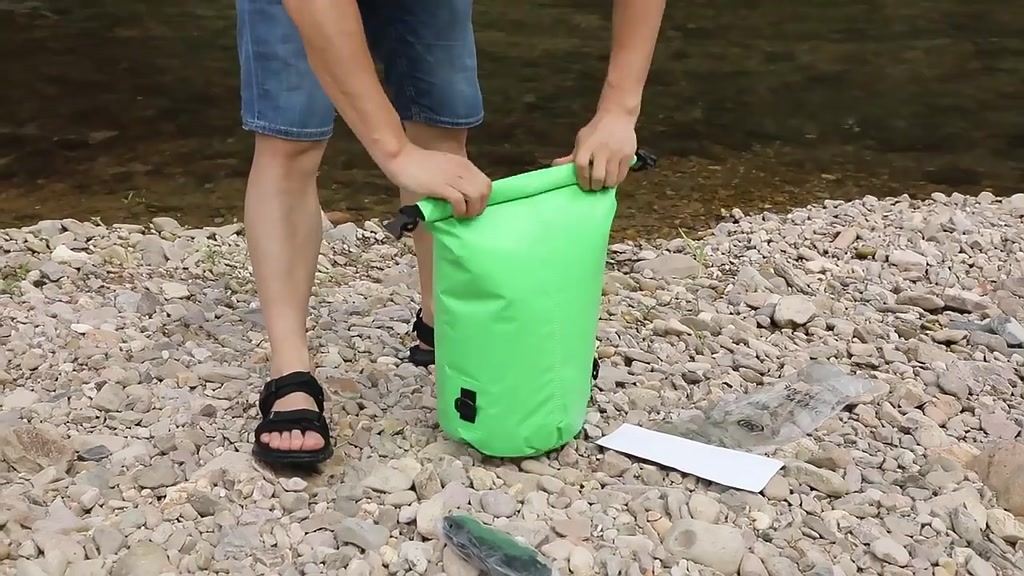 กระเป๋ากันน้ำ-ถุงกันน้ำ-waterproof-bag-5ลิตร-10ลิตร-15ลิตร