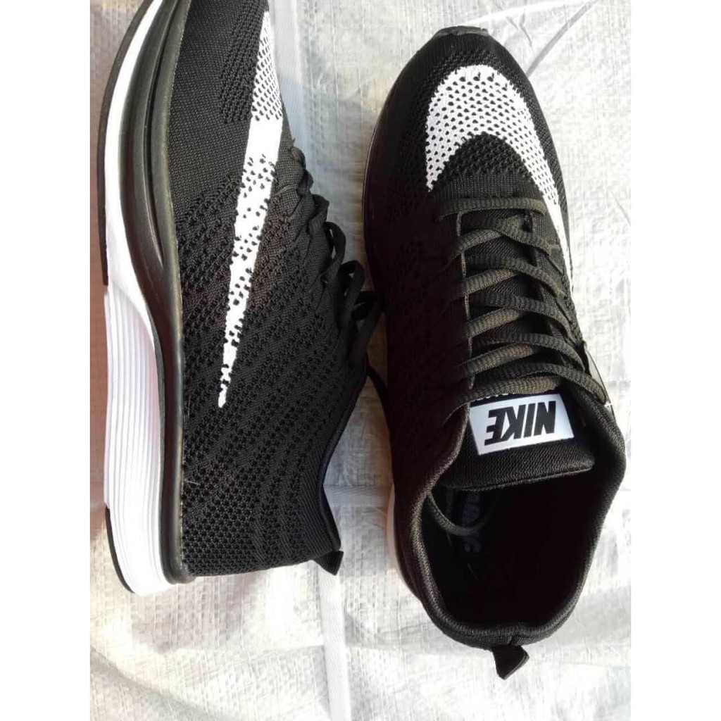 nike-flyknit-classis-black