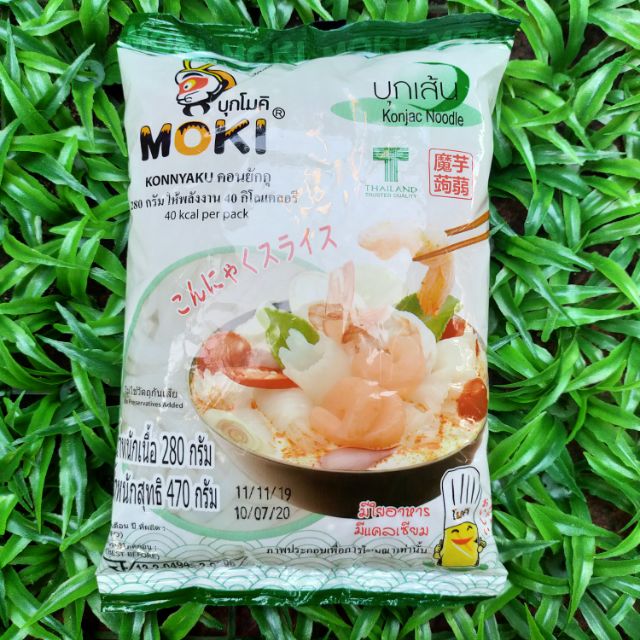 ภาพหน้าปกสินค้าบุกเส้น บุกเส้นแบน ตราโมคิ (Moki) น้ำหนักเนื้อ 280 g (เส้นจันทน์) (คีโต Keto Diet )