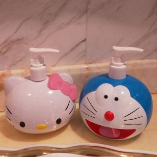 Hello Kitty ขวดปั๊มสบู่ แชมพู เจลอาบน้ํา โลชั่น ขวดพลาสติก แบบพกพา เดินทาง