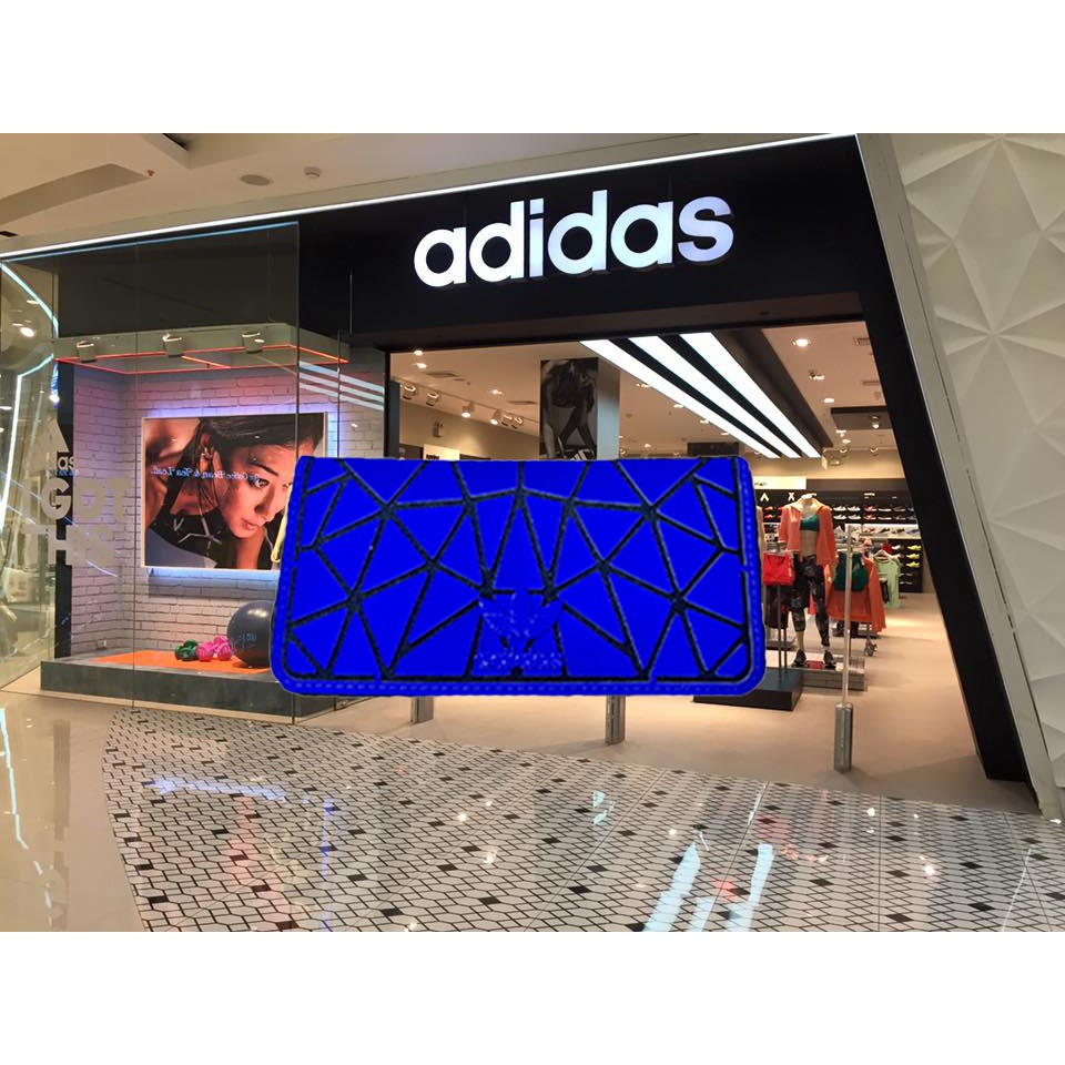 กระเป๋าแฟชั่น-adidas-factory-3d-wallet-กระเป๋าสตางค์-กระเป๋าถือปัคลายนูน-พร้อมแมส-10ชิ้น