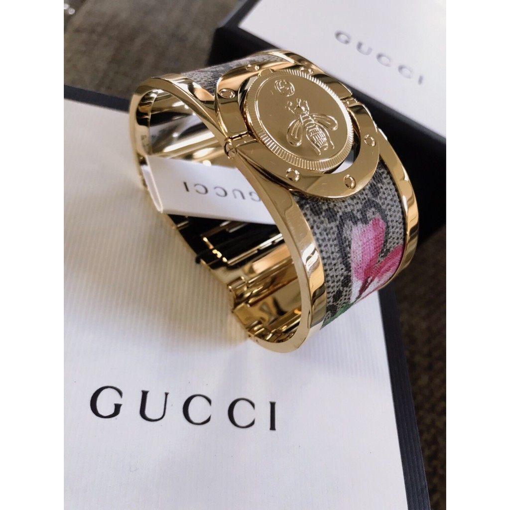 gucci-twirl-blooms-gold-twirling-dial-gold-plated-and-floral-ladies-watch