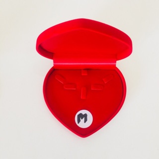 กล่องใส่เครื่องประดับ กำมะหยี่ รูปหัวใจ สีแดง-แดง แบบชุด ขนาด 14 cm. Size M  รหัสสินค้า J-47 ขาย 1 ชิ้น