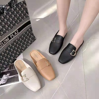 ภาพขนาดย่อของภาพหน้าปกสินค้ารองเท้าแจะแบบสวม เปิดส้นเท้าแต่งโซ่ TP3 จากร้าน fashion_shop9 บน Shopee