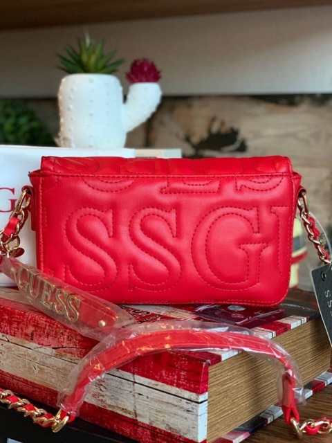 guess-factory-womens-crossbody-bag-กระเป๋าสะพายข้าง-สีแดง