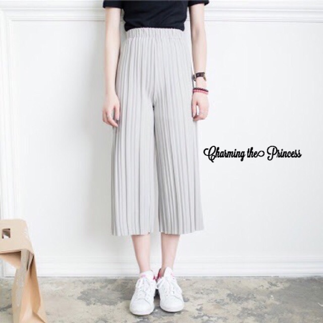 sale-classic-pleated-pants