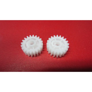 20 tooth gear RU5-0378-000CN - 20 tooth gear in fuser drive assembly on right rear of printer LJ-2420 LJ-2430