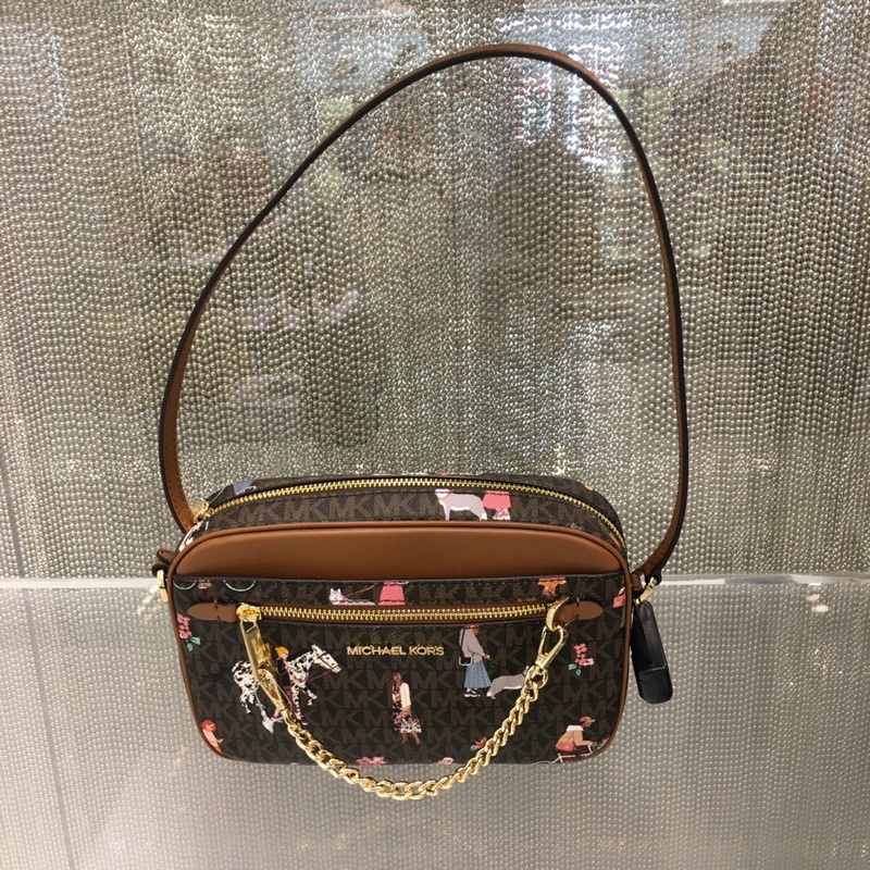 jet-set-girls-lg-chain-crossbody