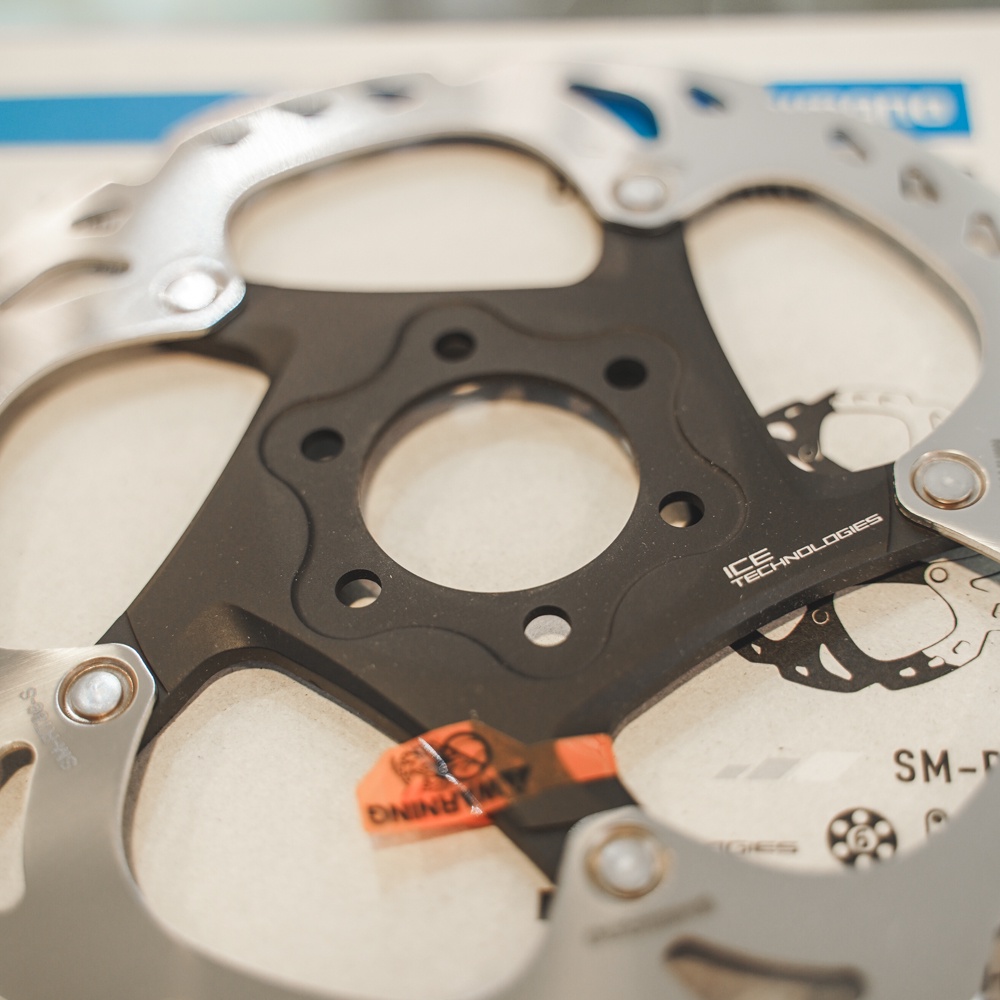ใบดิสเบรค Shimano XT SM-RT86 แบบ 6 รู 160 และ SM-RT81 / 180mm DISC ...