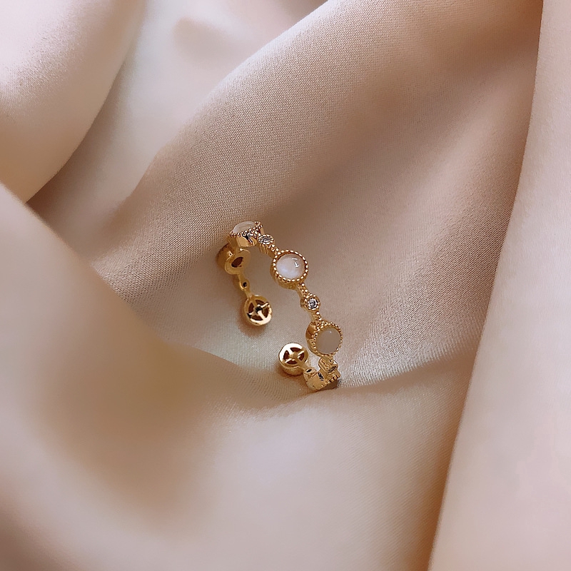ภาพหน้าปกสินค้าbella แหวนแฟชั่น ขนาดเล็ก สไตล์ญี่ปุ่นเกาหลี