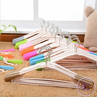 ขอบหมุนได้ 360 องศา กันลื่น ไม้แขวนเสื้อพลาสติก ไม้แขวนเสื้อกันลื่น  Non-marking Plastic Hangers