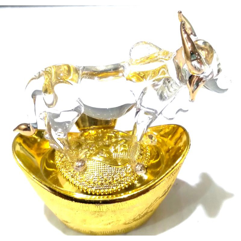 วัวแก้วก้อนทอง-เป็นสัญลักษณ์ของความอดทนขยันซื่อสัตย์หนุนนำโชคลาภเงินทอง