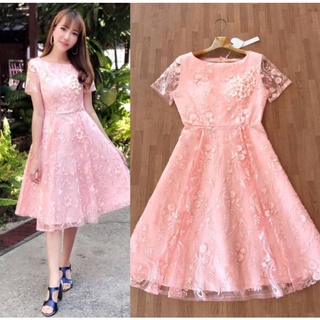 ชุดราตรีสั้น!!! M-L Dress เดรสสีชมพูผ้าปักลูกไม้สวยหรู งานป้าย Love Love