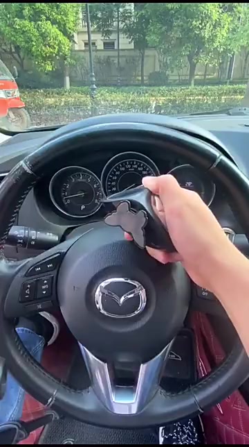 กระจกมองหลังติดรถยนต์หมุนได้-360-องศา